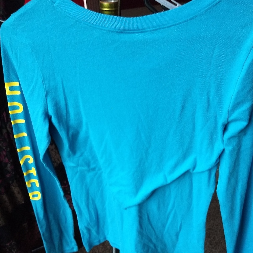 Shirt - Picture 2 of 3